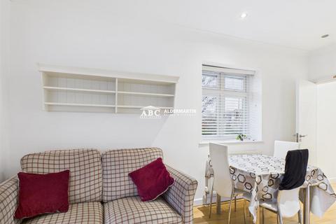 2 bedroom house for sale, Holders Hill Road, London