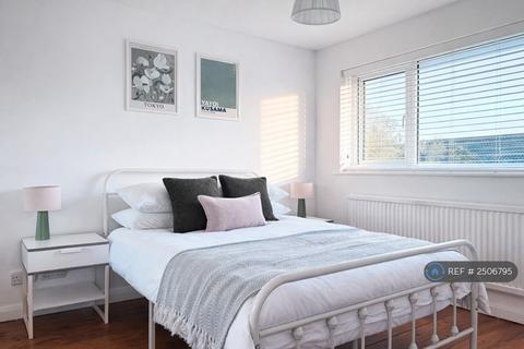 3 bedroom end of terrace house to rent, Norton Close, Headington, Oxford, OX3