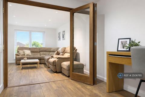 3 bedroom end of terrace house to rent, Norton Close, Headington, Oxford, OX3