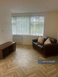1 bedroom flat to rent, Beechcroft Court, London, SE3