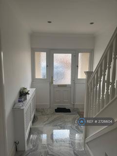 3 bedroom semi-detached house to rent, Kimbolton Road, Bedford, MK41