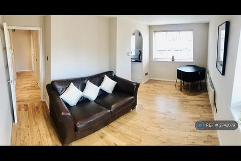 1 bedroom flat to rent, John Maurice Close, London, SE17
