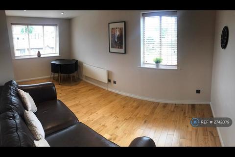 1 bedroom flat to rent, John Maurice Close, London, SE17