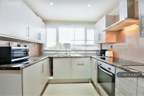 undefined, Swasdale Road, Luton, LU3