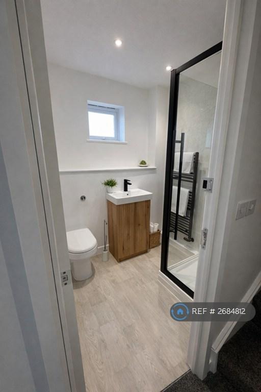 Ensuite 2