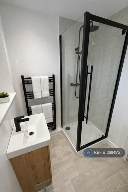Ensuite 2