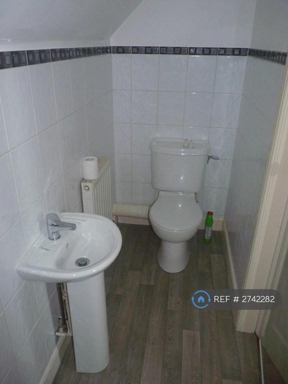 Ensuite Bathroom