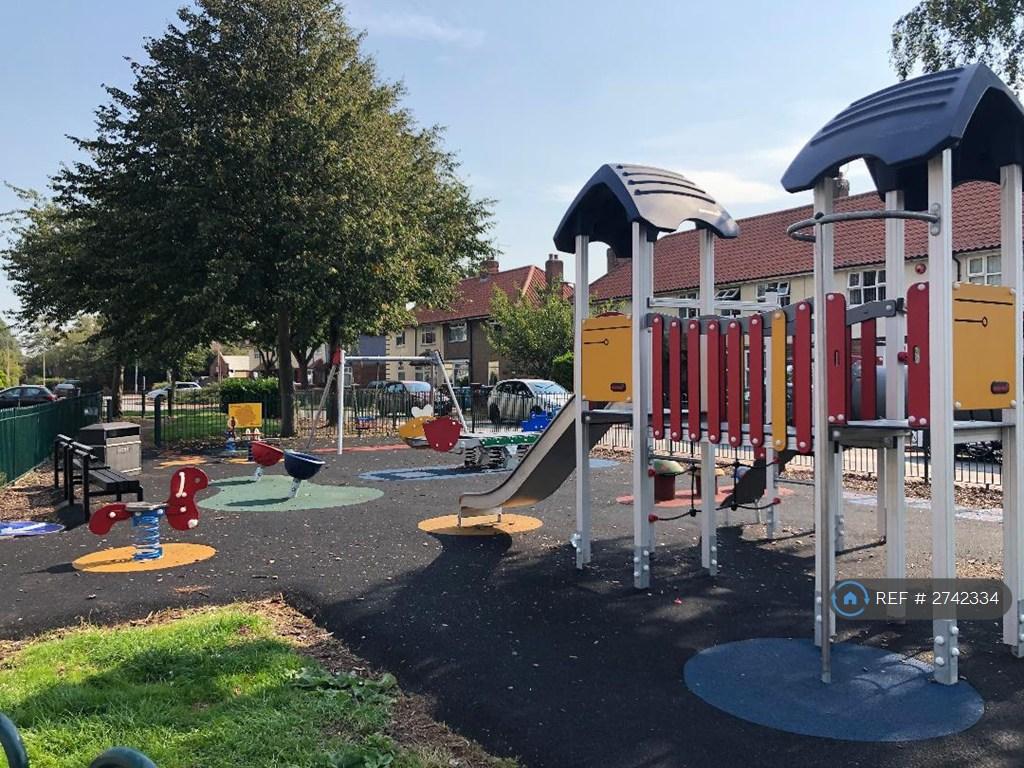 Play Park 30m From House