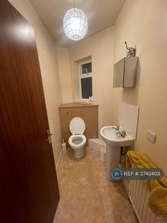 3 bedroom flat to rent, Ringwood Road, Bath, BA2