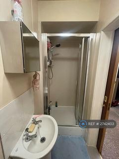 3 bedroom flat to rent, Ringwood Road, Bath, BA2