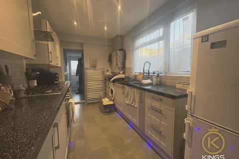 2 bedroom terraced house to rent, Newcome Road