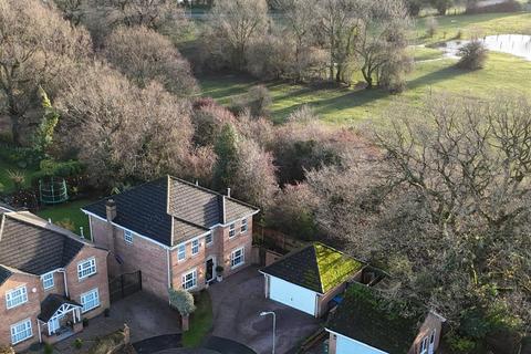 5 bedroom detached house for sale, Chiltern Close, Cheslyn Hay, Walsall