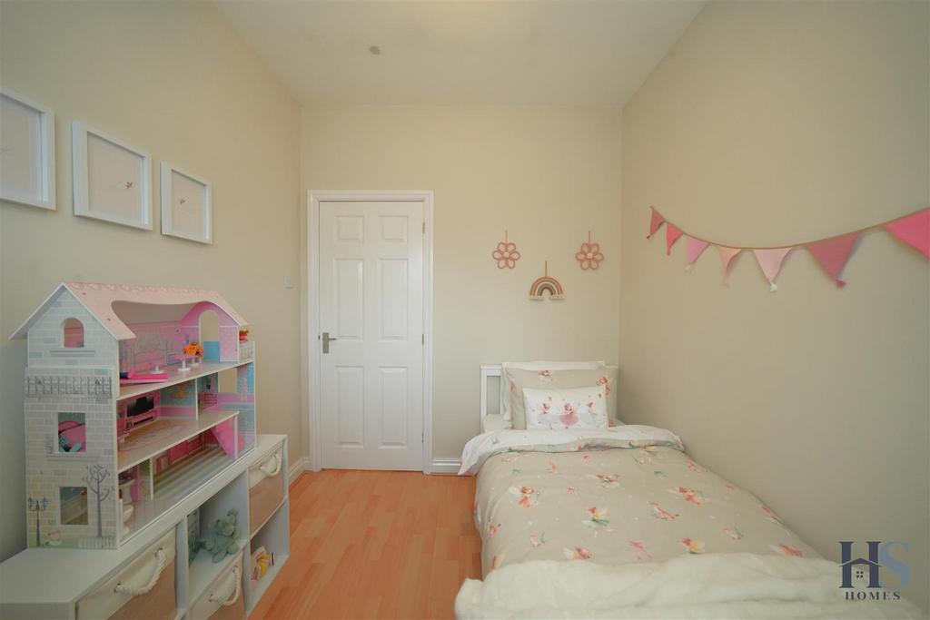 Bedroom 2.jpg