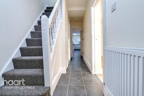 3 bedroom terraced house to rent, Burnaby Road, Coventry