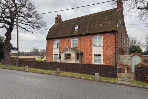 8 bedroom detached house for sale, Halstead Road, Kirby-Cross, Frinton-on-Sea, Essex, CO13