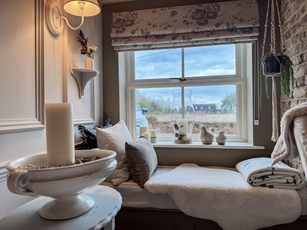 Willow Farm living4