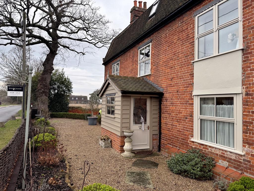 WIllow Farm front 3