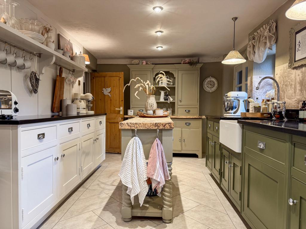 Willow Farm kitchen5