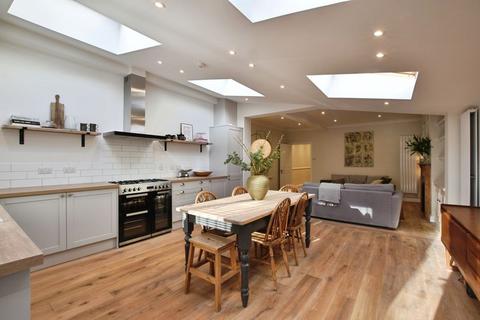undefined, Elm Grove Road, Salisbury          *VIDEO TOUR*