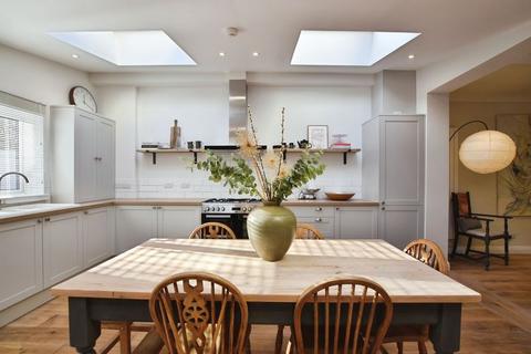 undefined, Elm Grove Road, Salisbury          *VIDEO TOUR*