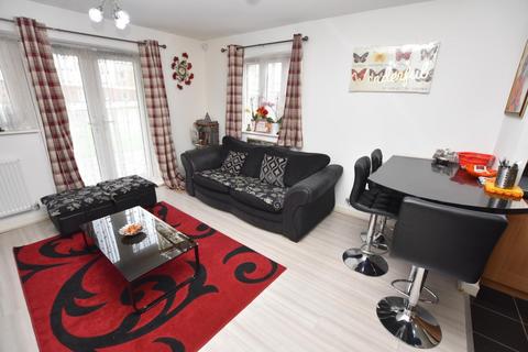 2 bedroom flat to rent, Ley Farm Close, Watford, Hertfordshire, WD25