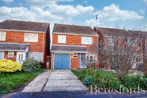 4 bedroom detached house for sale, The Willows, Boreham, CM3