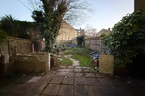 undefined, Foxborough Gardens, London SE4