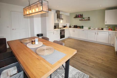 4 bedroom detached house for sale, Brewton Drive, Deeping St James, PE6 8GR