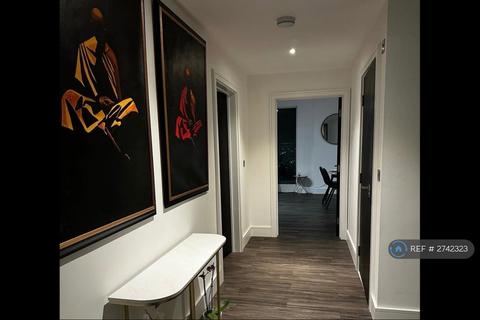 2 bedroom flat to rent, Merchant Street, London, E3