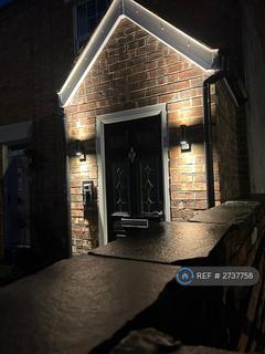 2 bedroom end of terrace house to rent, Roadside, Christleton, Chester, CH3