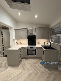 2 bedroom end of terrace house to rent, Roadside, Christleton, Chester, CH3