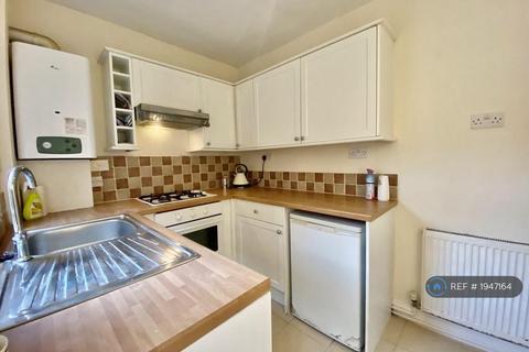 2 bedroom terraced house to rent, Ratcliffe Road, Loughborough, LE11