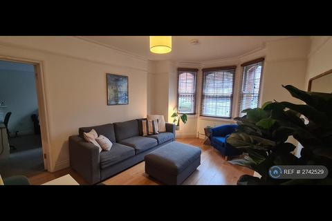 2 bedroom flat to rent, Brandon Mansions, London, W14