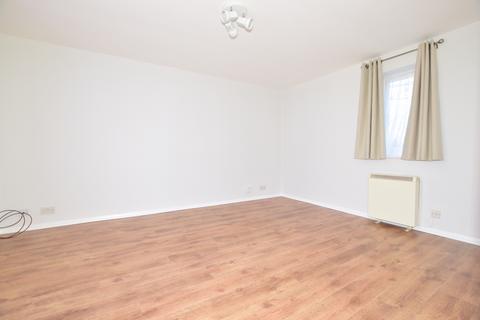 1 bedroom apartment to rent, Station Road Southwater RH13