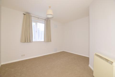 1 bedroom apartment to rent, Station Road Southwater RH13