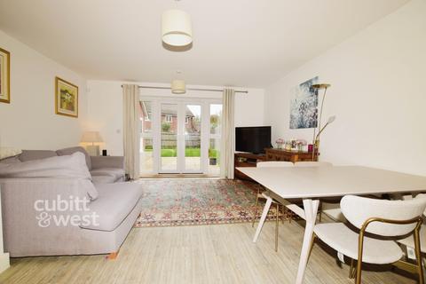 undefined, Pelham Drive Cranleigh GU6