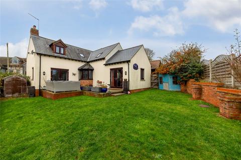 undefined, Church End, Thurleigh, Bedford, Bedfordshire, MK44