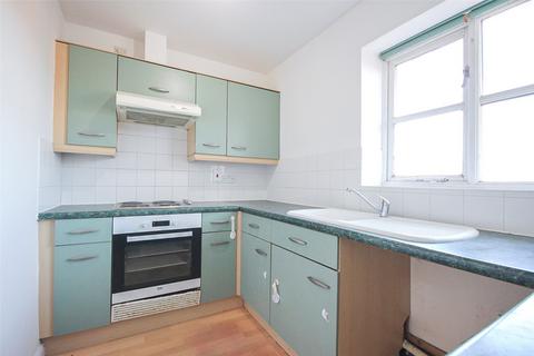 2 bedroom apartment for sale, Gillespie Close, Bedford, Bedfordshire, MK42