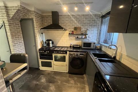 2 bedroom terraced house for sale, Dellmont Road, Houghton Regis, Dunstable, Bedfordshire, LU5