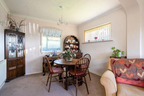 undefined, North Parade, Horsham RH12