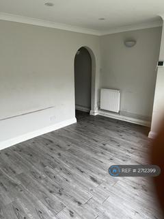 5 bedroom terraced house to rent, Perry Gardens, Poole, BH15