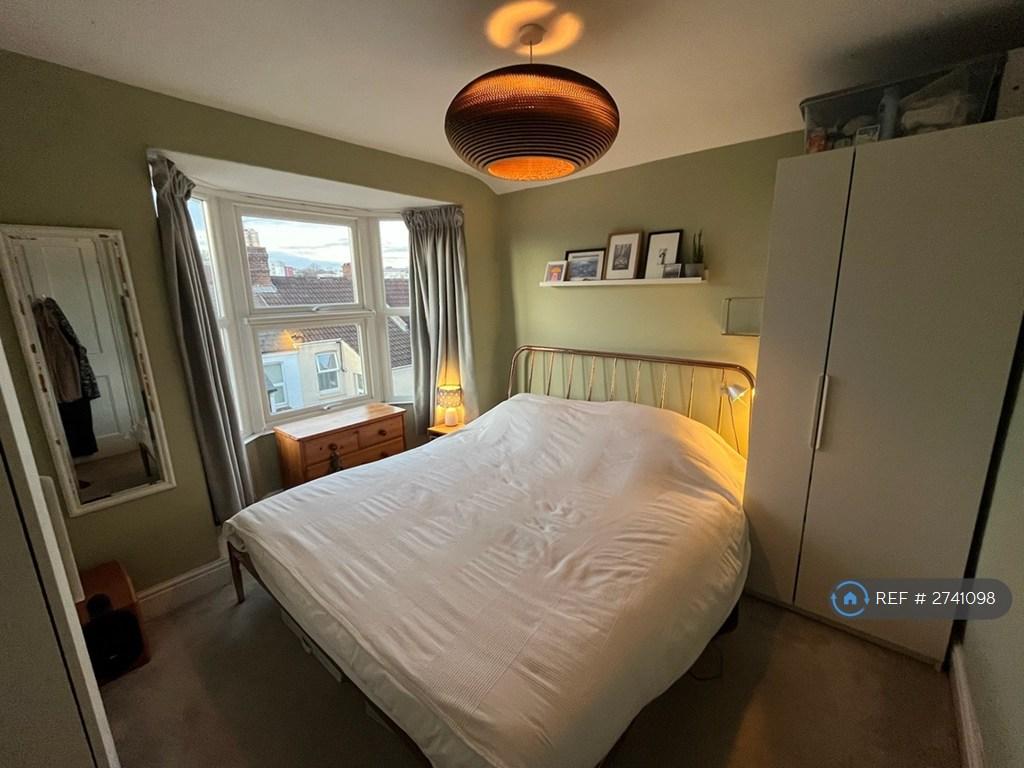 2nd Bedroom