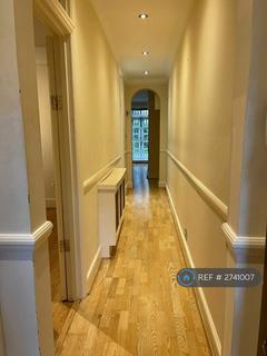 2 bedroom flat to rent, Southwold Mansions, London, W9