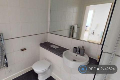 2 bedroom flat to rent, The Reach, Liverpool, L3