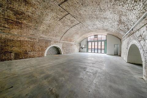 Retail property (high street) to rent, Geffrye St London E2 8HZ