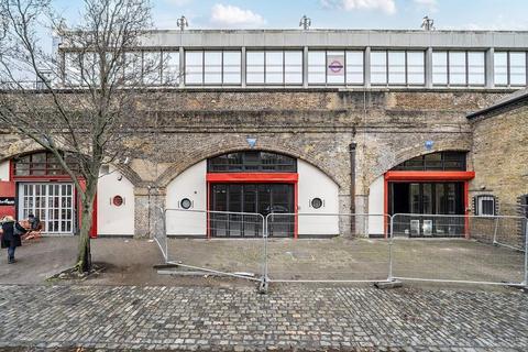 Retail property (high street) to rent, Geffrye St London E2 8HZ