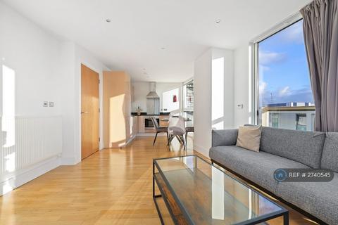 1 bedroom flat to rent, Denison House, London, E14