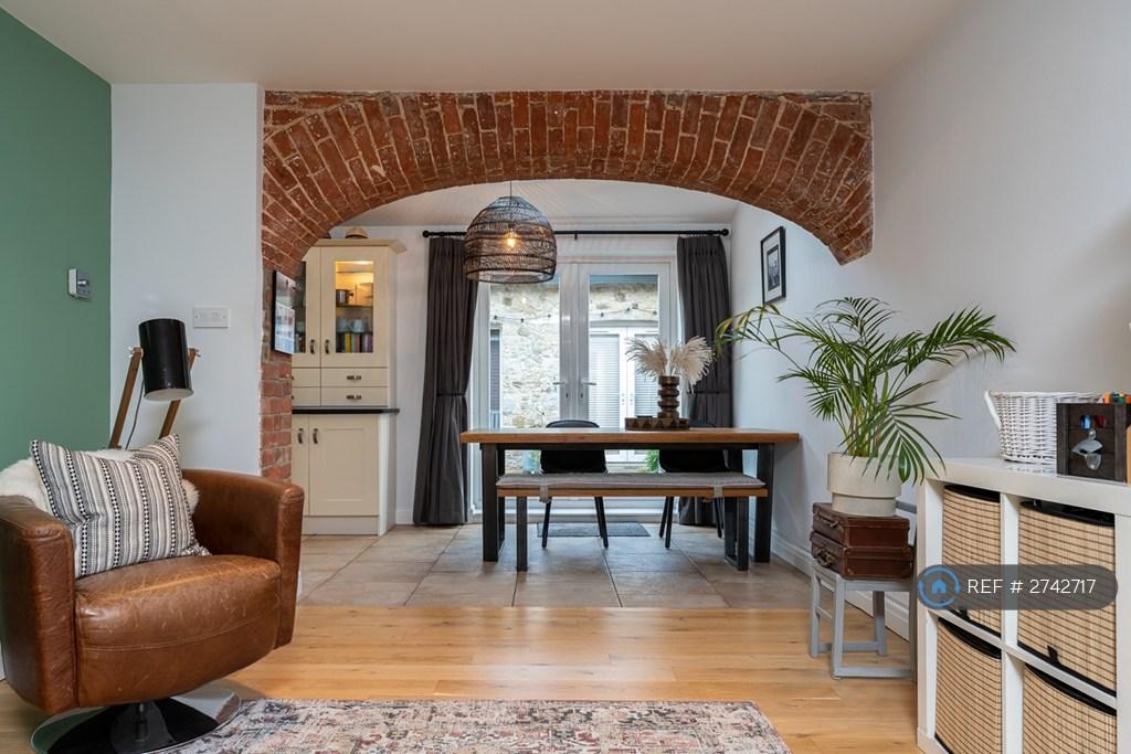 Living Room Through To Dining Area