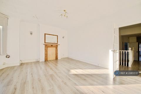undefined, Devonshire Road, London, N13