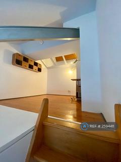 1 bedroom flat to rent, Manhattan Building Bow Quarter, London, E3